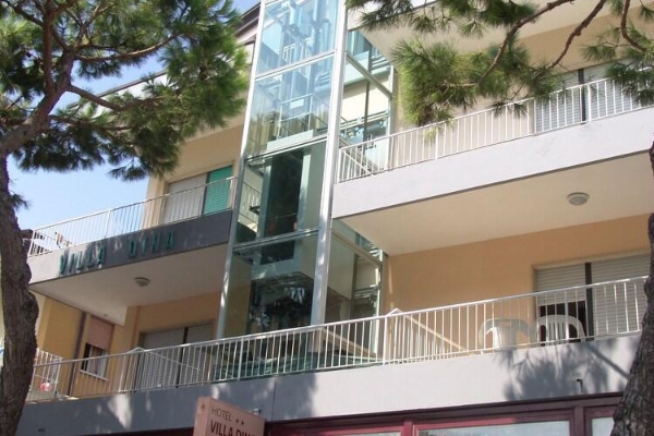 Hotel Villa Dina